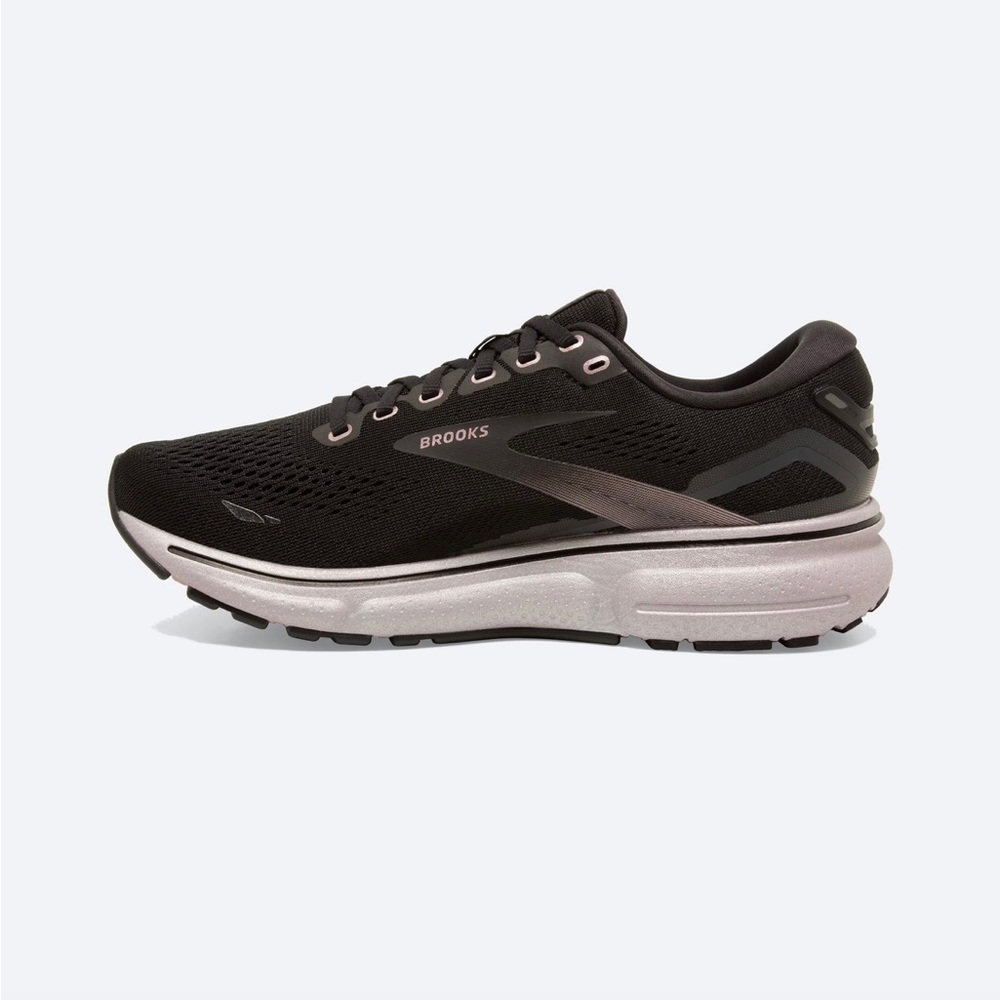 Brooks Ghost 15 - size 7 running shoes